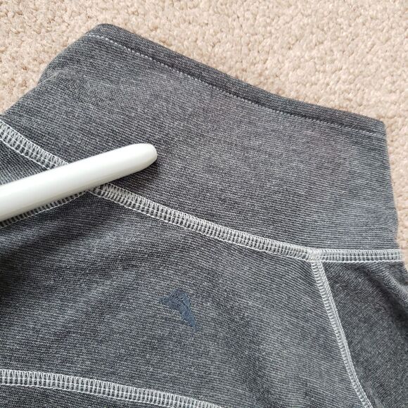 Tommy Bahama New York Yankees Size Small Mens 1/4 Zip READ DESCRIPTION Gray - Picture 9 of 9